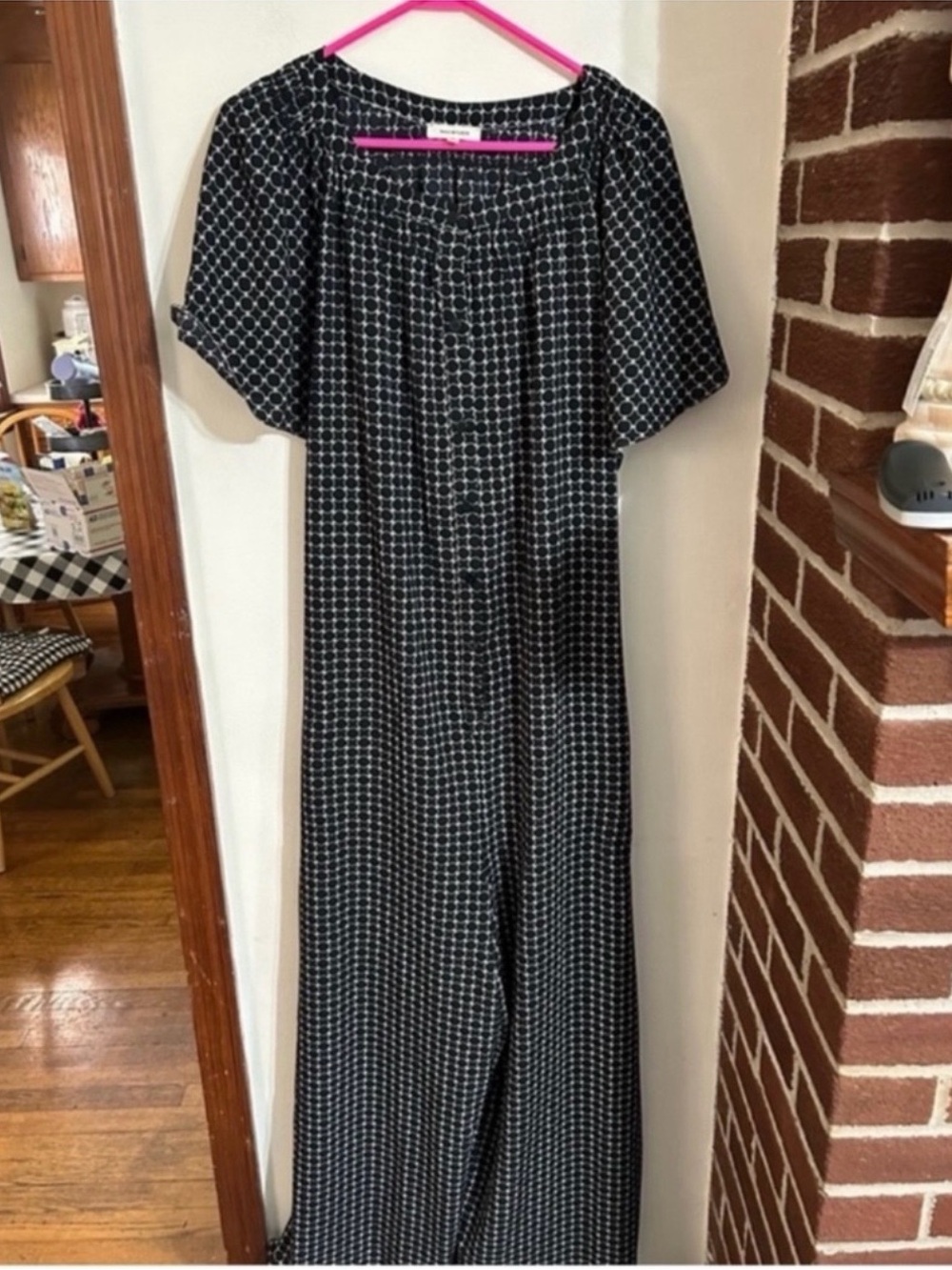 NWOT Max Studio Size 3x Black Jumpsuit with White Geometric Print